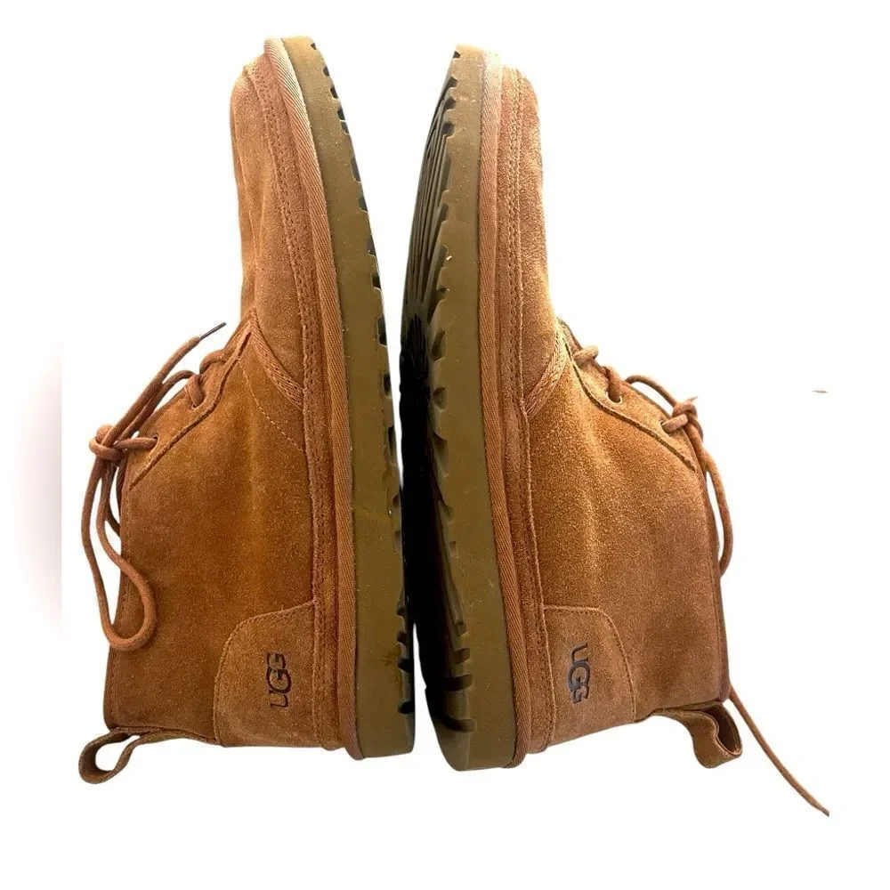 Like new UGG Neumel Chestnut Lace up ankle boots.